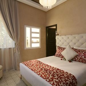 Camera standard con letto queen size